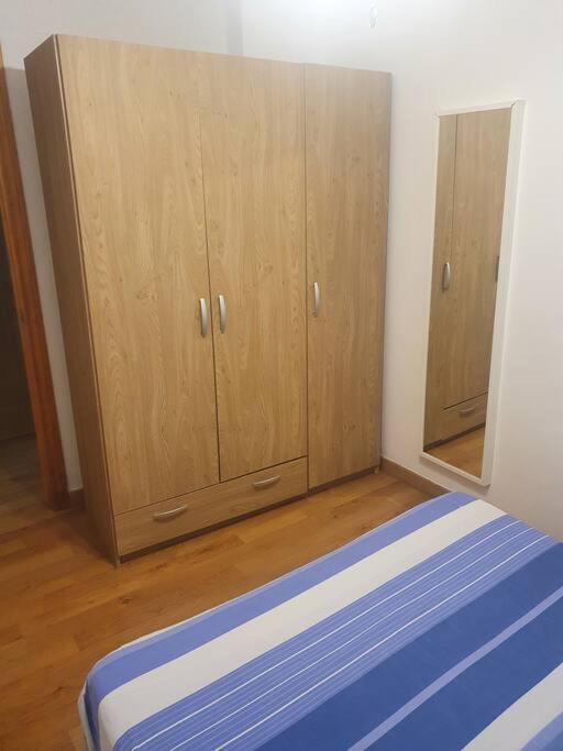 4F, Aire Acondic, 80M2, 2 Dormitorios, 4 Huespedes, Wifi Gratis La Línea de la Concepción Eksteriør bilde